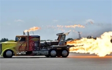 世界上速度最快的卡车 最高时速644公里(喷气式卡车)