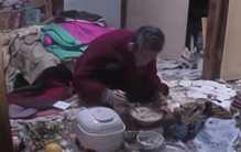 把钱花完就自杀 把千万豪宅住成垃圾场（啃老鼻祖）