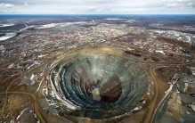 如果把地球挖穿会怎样 让人匪夷所思的事实（挖地球）