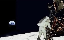 月球上没有火箭，半个世纪前登陆月球的宇航员如何返回地球的？