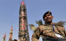 经济发展不好的巴基斯坦 怎么获得的核武器？（核武器）