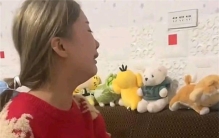 女子被男友甩掉 原因是学历太低（爱情长跑）