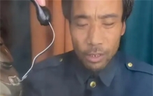 泡面哥成网红 又吃方便面引发热议（民工网红）