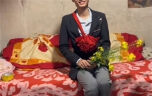 认识三天就结婚 男子说自己相信爱情（火速结婚）