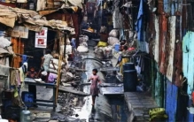 印度最大的贫民窟 到底是什么样子？（印度贫民窟）