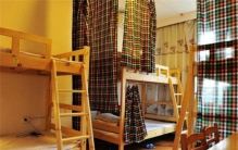 年轻人喜欢的青年旅舍 为啥会受欢迎？（青年旅舍）