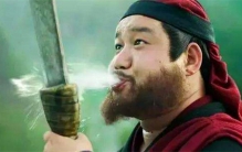 砍了三百个脑袋的刽子手 结局这么凄惨（凄惨刽子手）