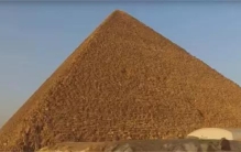 金字塔究竟是如何建造的  一个卷轴解开谜团  （可能船运）