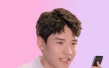 龚俊这么离谱的瓜都有人信？还不是因为娱乐圈明星越来越离谱