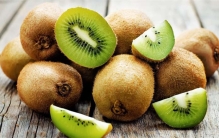 如今水果价格这么贵 会不会吃不起水果？（高价水果）