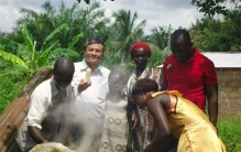 很多去非洲的中国男人 为啥不愿回国（非洲生活）