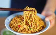 湖北十大小吃排行榜：襄阳牛肉面上榜，热干面排第一