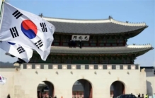 韩国明明是发达国家 为啥老人都要跨国养老（跨国养老）