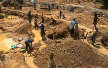 最为孤独的金矿 都是黄金却没人会挖（孤独金矿）