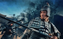 古代武将真能举几十斤的兵器打一天（真实重量）