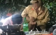 海南女子穿日本军装 遭到全国怒怼（日本军装）