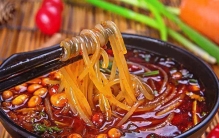 重庆十大名小吃排名，酸辣粉、麻辣烫、重庆小面位列前三