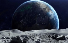 天上一天人间一年真的吗  月球一天地球过多久  （一个月）