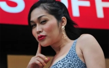 泰国人要评价客人 韩国人居然这样（欣赏人妖）