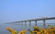世界最长桥：行车需要2小时，跨越五个市(长164公里)