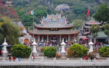 厦门十大名寺排名：日光岩寺上榜，第一名是南普陀寺