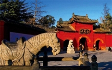 河南十大名寺排行榜，白马寺和少林寺排前两名