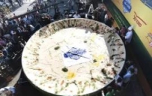 世界上最大的鹰嘴豆泥：搅碎10吨豆制成(厨师就有三百名)