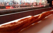 世界上最长的油条 长度接近4m（最长油条）