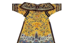 解说一下清朝的龙袍和官服？