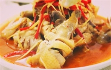 国宴八大湘菜排行榜：永州血鸭上榜，东安鸡占据第一