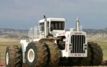 世界上最贵的拖拉机：高达780万元(每小时能耕40万亩)