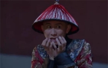 明明身材五短却硬要演大美人，被资本硬捧出来的大女主有多尴尬？