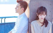 王子文儿子生父是谁，被曝是圈内大佬，冯小刚姜文见了都得叫爷？