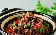 让我们来学习一下狗肉火锅的制作方法吧