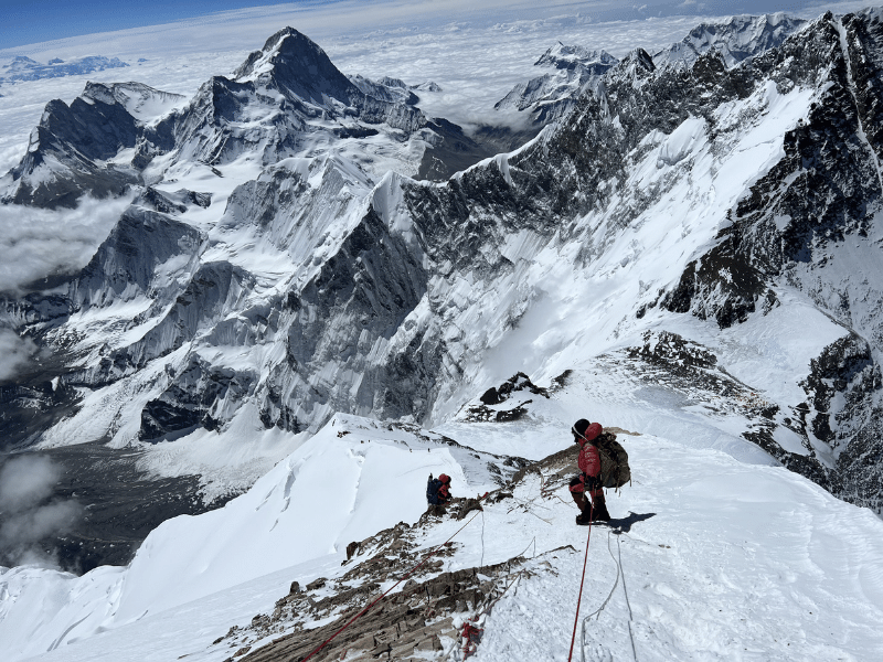 攀登珠峰，世界上最贵最危险的运动：一趟至少花销40万，但死亡率超8%