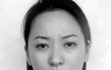 原重庆高调的黑道“女老大” 强迫百余名妇女卖淫  还与官员勾结