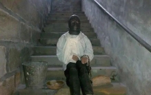 面具男的真实身份,被囚禁34年的人现状