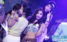 第一次去夜店的真实感受，夜店美女用身体赚钱不容易