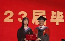 保研女生向母校捐出全部奖学金 帮助孩子走出大山