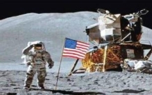 美国宣布再次登月，再次开展科学考研/寻找水及稀有物质