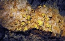 世界上最＂怪＂的金矿，遍地黄金却没人敢挖，淘金者：挖了可能没命