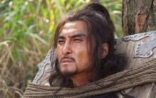 林冲人物性格特点(林冲怒打高衙内)