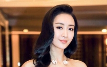 身材最好的演员(新疆迪丽热巴照片)