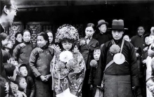 民国结婚照灵异,民国最吓人的结婚照