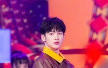 重庆崽儿周震南今晚上快本携手许凯吴宣仪于小彤焉栩嘉等新春寻福