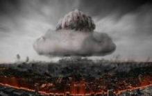 真正的人类已经灭绝了，是来自地外的高智慧生物