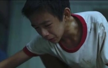 隐秘的角落严良爸谁演的(把船靠过去是第几集)