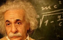 爱因斯坦死前销毁手稿之谜，研究成果吓死美国(反核战争)