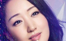 杨钰莹结婚了吗现在的老公是谁(49岁杨钰莹终于嫁人了)