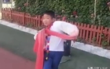 小学生跳惊鸿舞表情满分背后的故事竟如此心酸